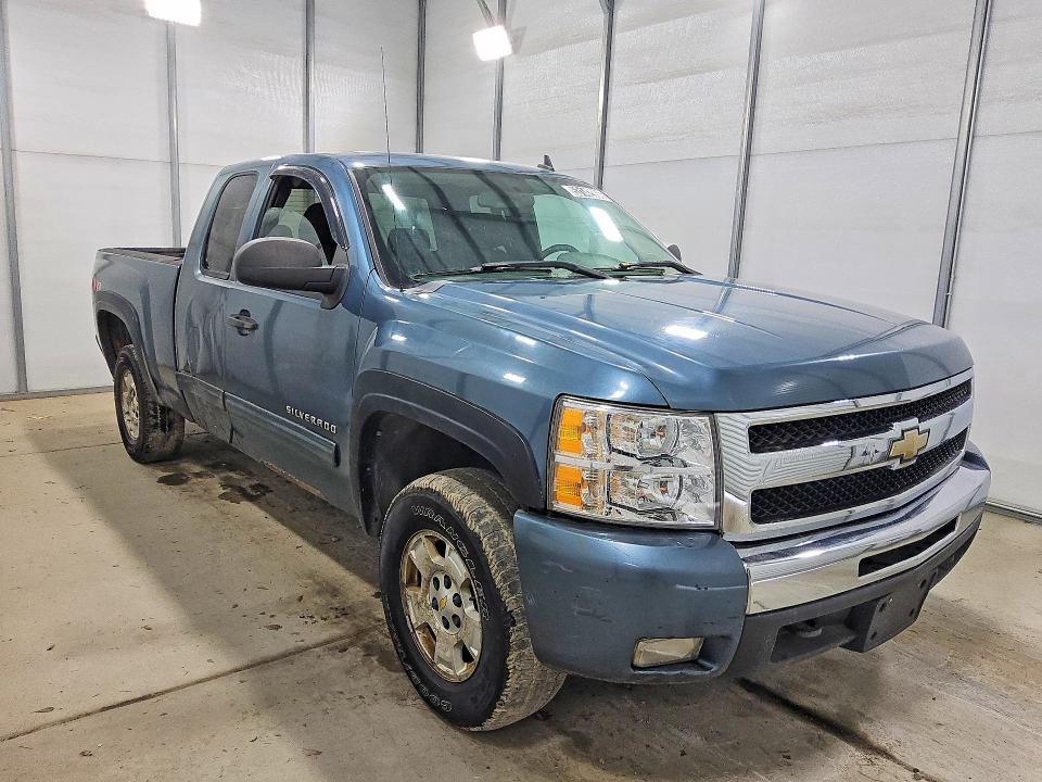 2010 Chevrolet Silverado მანქანა იყიდება აუქციონზე, vin: 1GCSKSE30AZ152357, აუქციონის ნომერი: 53142966