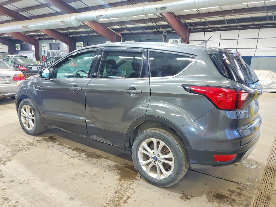 53720296 :رقم المزاد ، 1FMCU9GDXKUA08452 vin ، 2019 Ford Escape مزاد بيع
