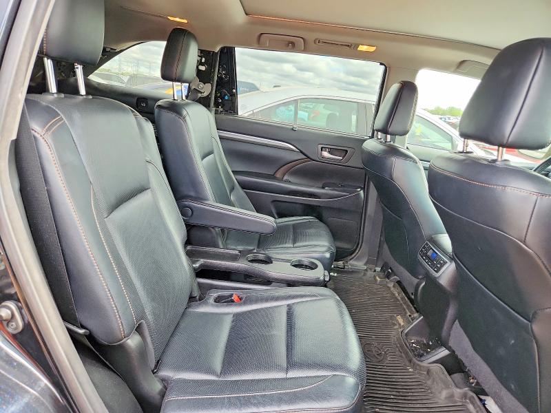 53987386 :رقم المزاد ، 5TDDZRFH2JS814934 vin ، 2018 Toyota Highlander مزاد بيع