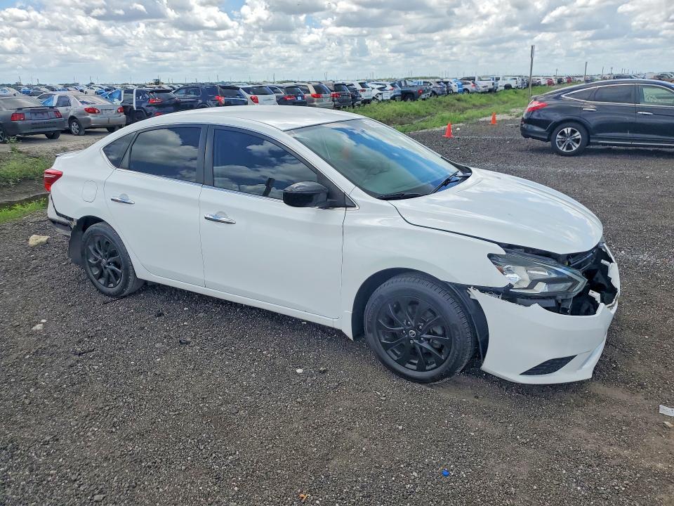 Продаж на аукціоні авто 2018 Nissan Sentra, vin: 3N1AB7AP3JY232637, номер лоту: 54053906