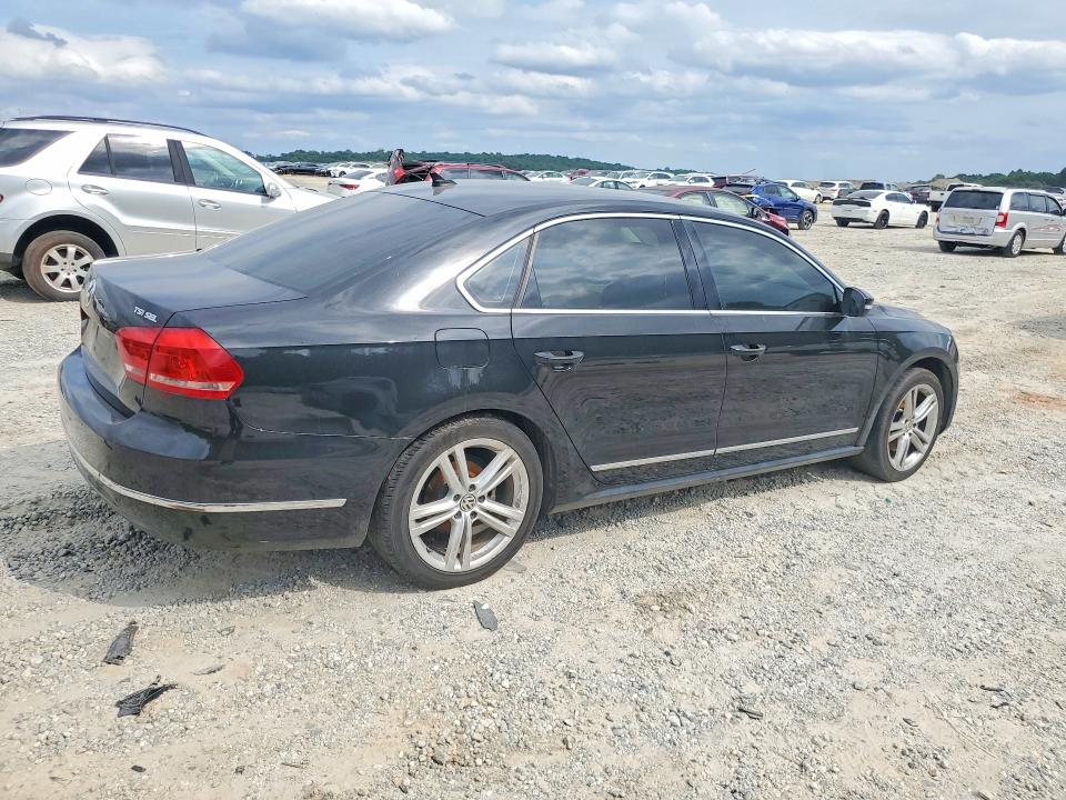 52509776 :رقم المزاد ، 1VWCS7A38EC013932 vin ، 2014 Volkswagen Passat مزاد بيع