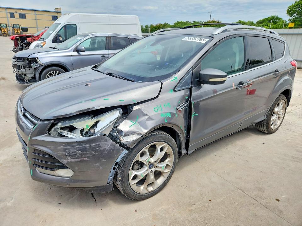 53782986 :رقم المزاد ، 1FMCU0J98DUA00188 vin ، 2013 Ford Escape مزاد بيع