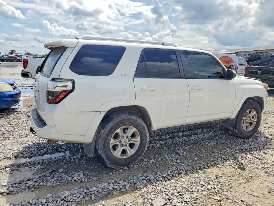 2015 Toyota 4runner მანქანა იყიდება აუქციონზე, vin: JTEZU5JR7F5094066, აუქციონის ნომერი: 54856146