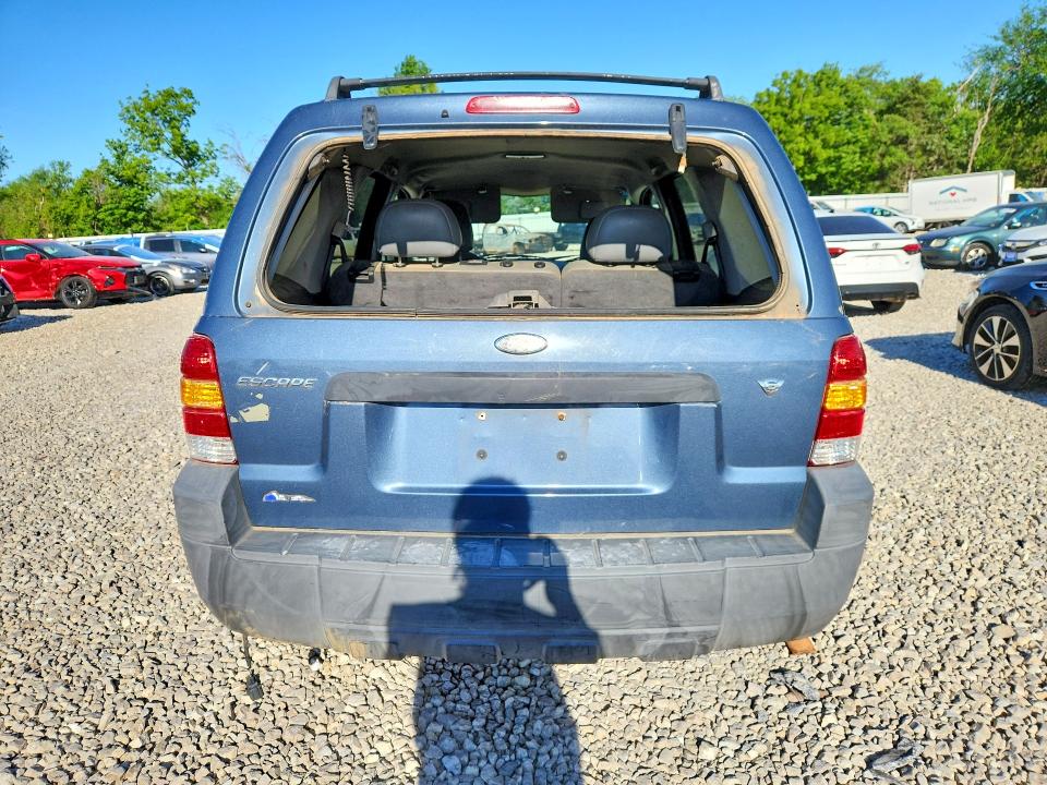 Продажа на аукционе авто 2005 Ford Escape, vin: 1FMYU03105KA88762, номер лота: 48614866