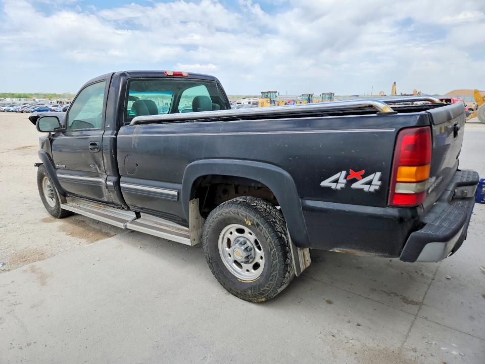 Продаж на аукціоні авто 2000 Chevrolet Silverado, vin: 1GCGK24U8YE356776, номер лоту: 52774356