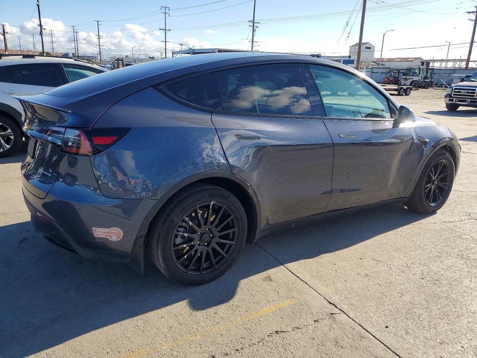 Продаж на аукціоні авто 2023 Tesla Model Y, vin: 7SAYGDEE7PA125955, номер лоту: 55586986