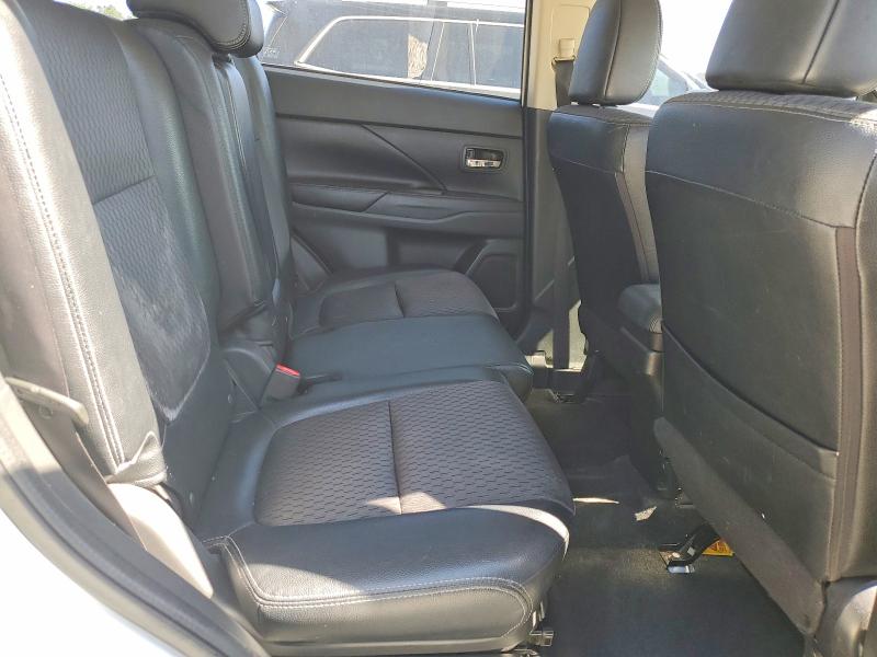 Продаж на аукціоні авто 2015 Mitsubishi Outlander, vin: JA4AD3A35FZ011058, номер лоту: 52119416
