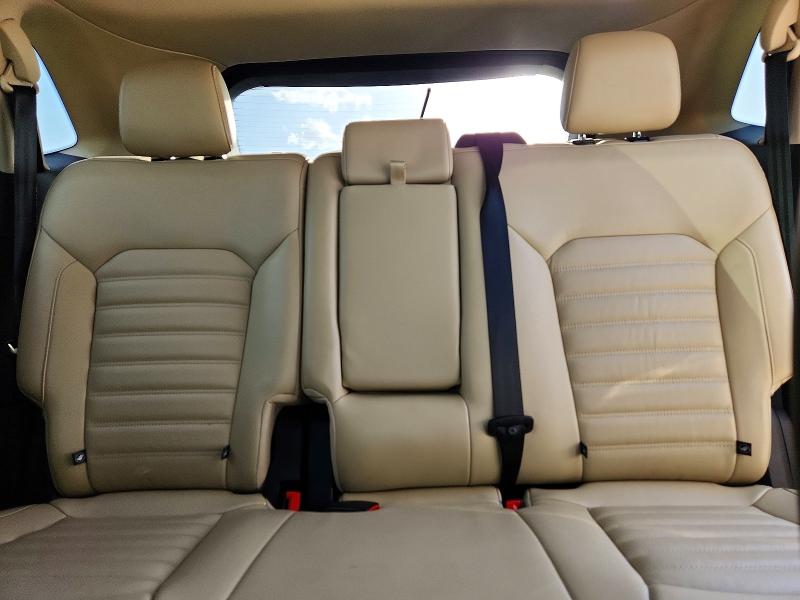 53218126 :رقم المزاد ، 2FMPK4J90GBC66703 vin ، 2016 Ford Edge مزاد بيع