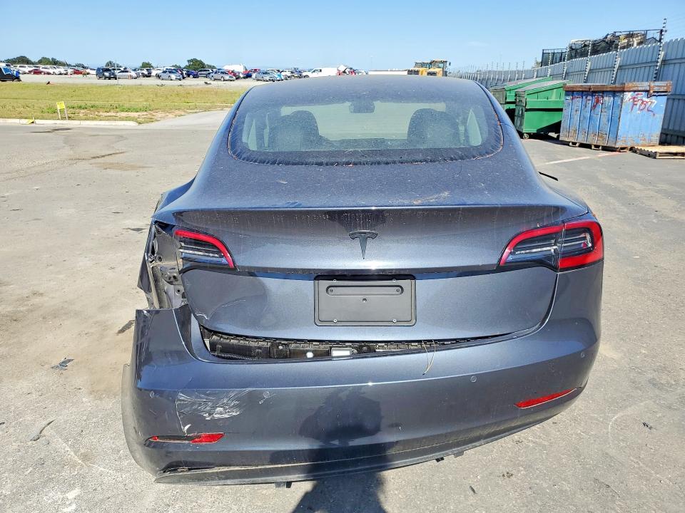 2022 Tesla Model 3 მანქანა იყიდება აუქციონზე, vin: 5YJ3E1EA5NF325564, აუქციონის ნომერი: 53238946