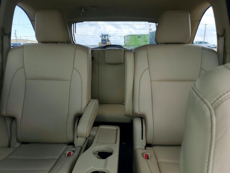 Продажа на аукционе авто 2019 Toyota Highlander, vin: 5TDJZRFH7KS576874, номер лота: 54945106