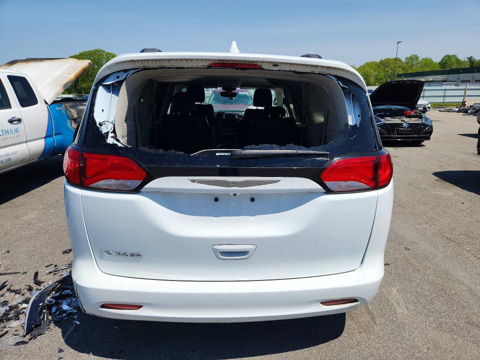 53822676 :رقم المزاد ، 2C4RC1DG9LR182268 vin ، 2020 Chrysler Voyager مزاد بيع