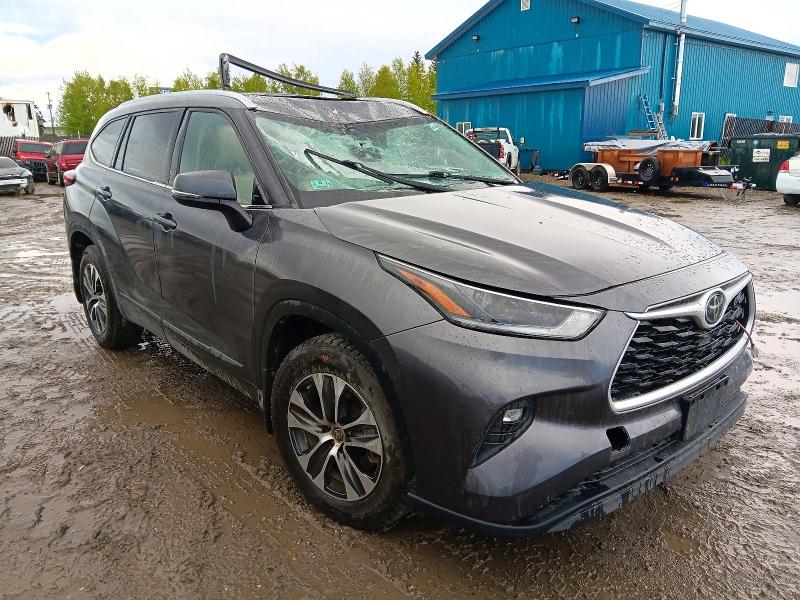 55112806 :رقم المزاد ، 5TDGZRBHXMS115848 vin ، 2021 Toyota Highlander مزاد بيع