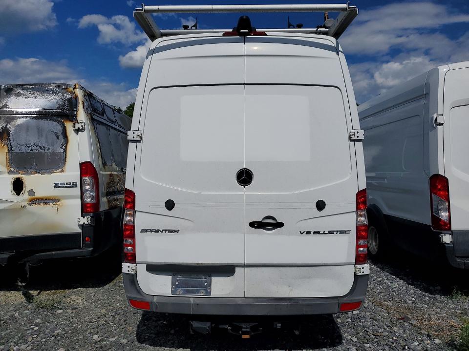 2016 Mercedes-benz Sprinter მანქანა იყიდება აუქციონზე, vin: WD3PE8CD7GP186435, აუქციონის ნომერი: 51600966