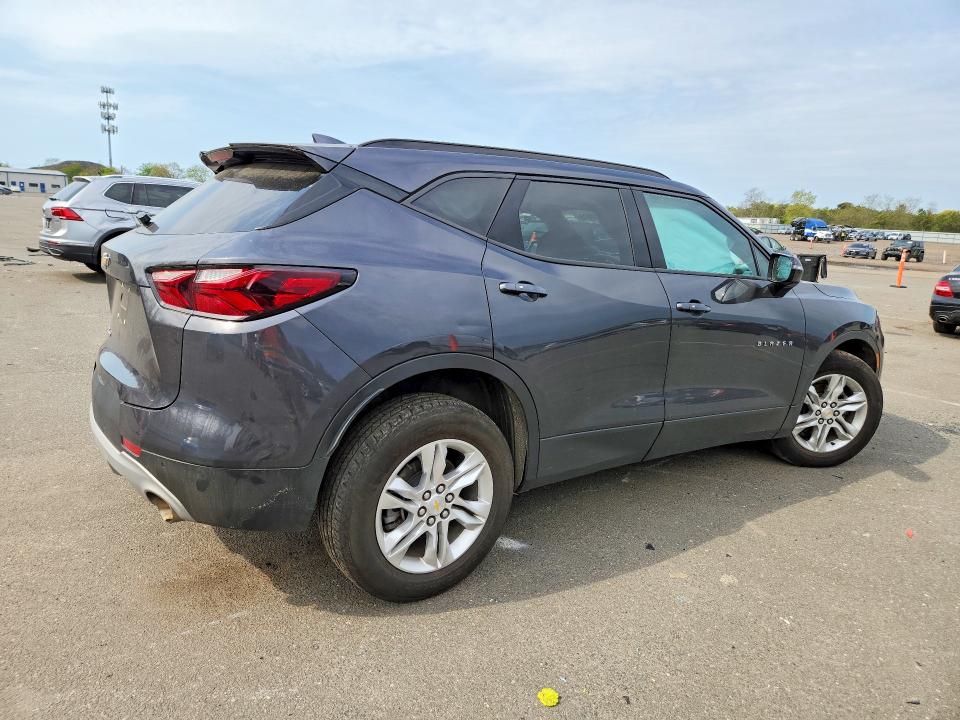Продаж на аукціоні авто 2022 Chevrolet Blazer, vin: 3GNKBHR43NS132703, номер лоту: 53323076