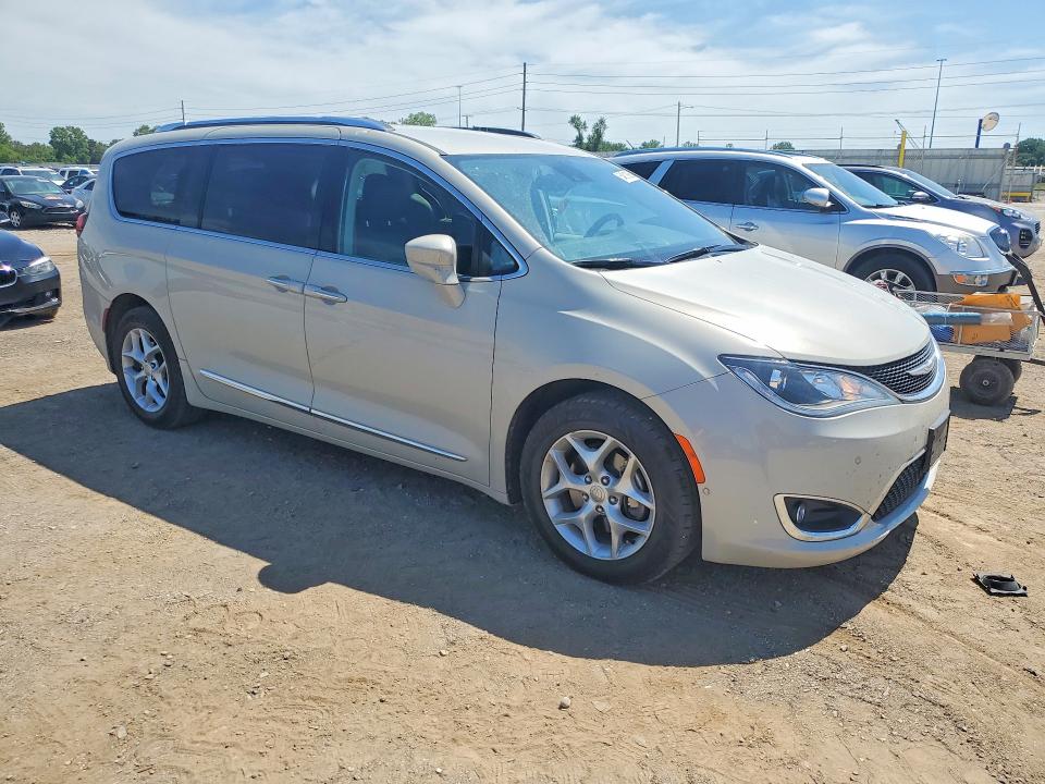 Продажа на аукционе авто 2017 Chrysler Pacifica, vin: 2C4RC1EG7HR759515, номер лота: 54610886