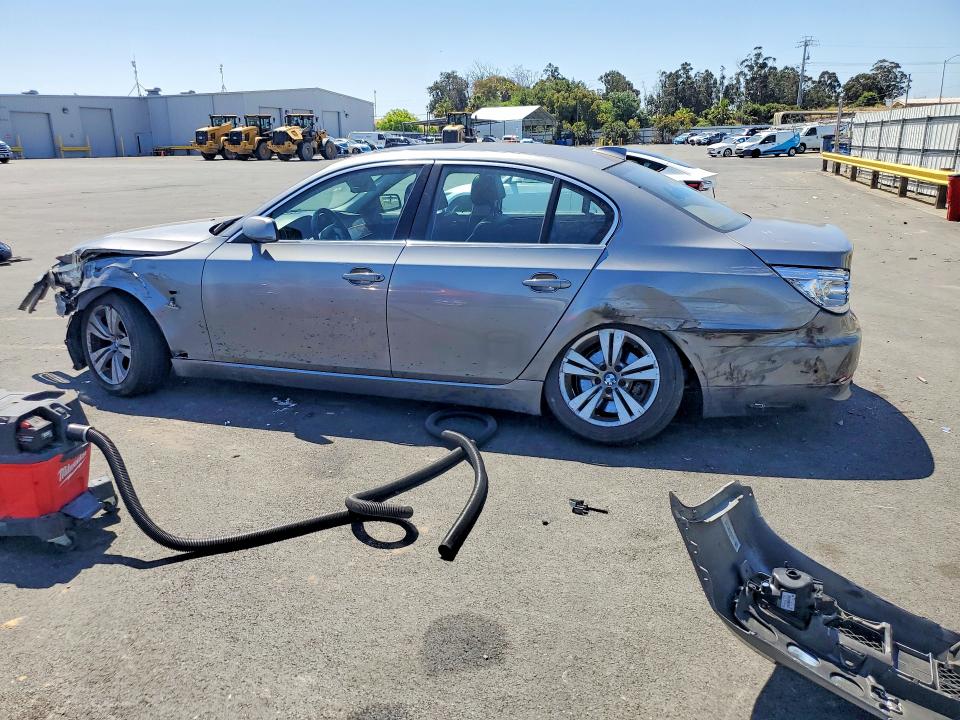 54021526 :رقم المزاد ، WBANU5C56AC125130 vin ، 2010 Bmw 528 مزاد بيع