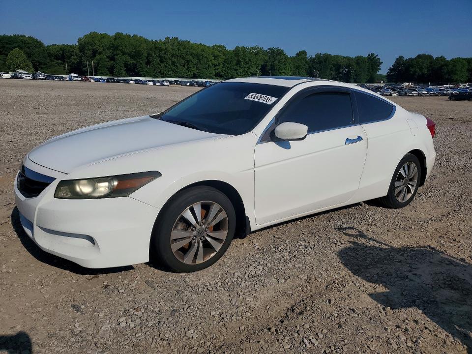 53586596 :رقم المزاد ، 1HGCS2B83BA006170 vin ، 2011 Honda Accord مزاد بيع