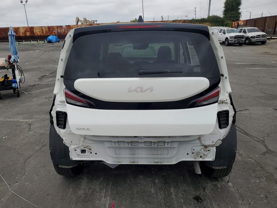 Продажа на аукционе авто 2023 Kia Soul, vin: KNDJ23AU7P7875563, номер лота: 53634886
