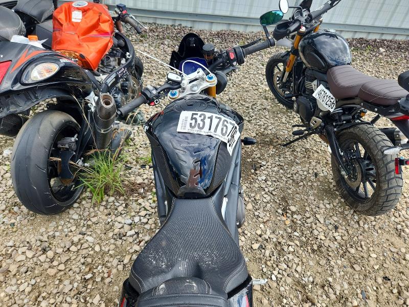 2022 Triumph Motorcycle Speed Triple მანქანა იყიდება აუქციონზე, vin: SMTP01ST0NTAZ5309, აუქციონის ნომერი: 53176796