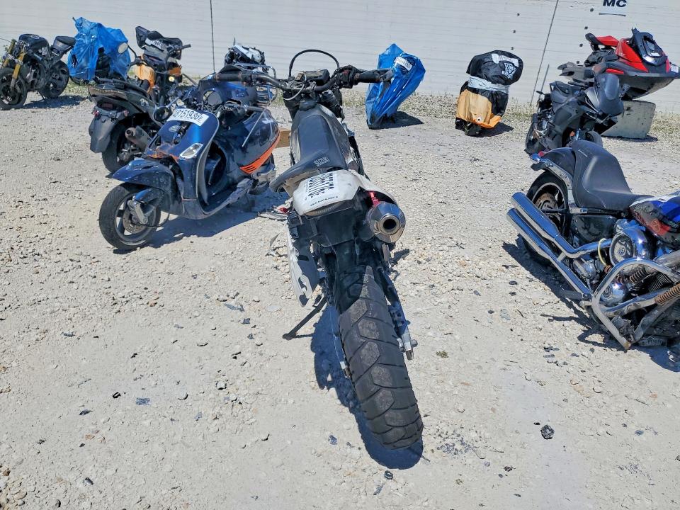52855176 :رقم المزاد ، JS1SK44A5D2100905 vin ، 2013 Suzuki Dr-z400 مزاد بيع