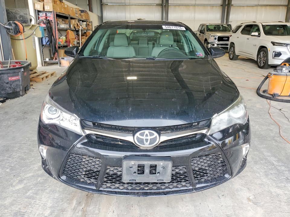 Aukcja sprzedaży 2015 Toyota Camry, vin: 4T1BF1FK7FU499530, numer aukcji: 54611916