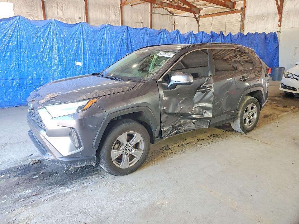 Auction sale of the 2022 Toyota Rav4, vin: JTMRWRFV8ND158437, lot number: 52885436