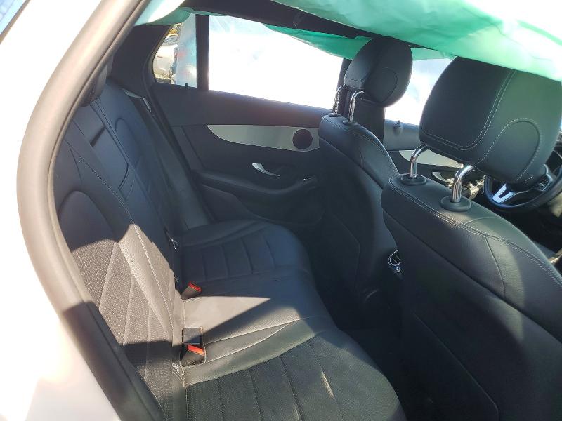 52462336 :رقم المزاد ، W1N0G8DB9MV315404 vin ، 2021 Mercedes-benz Glc مزاد بيع
