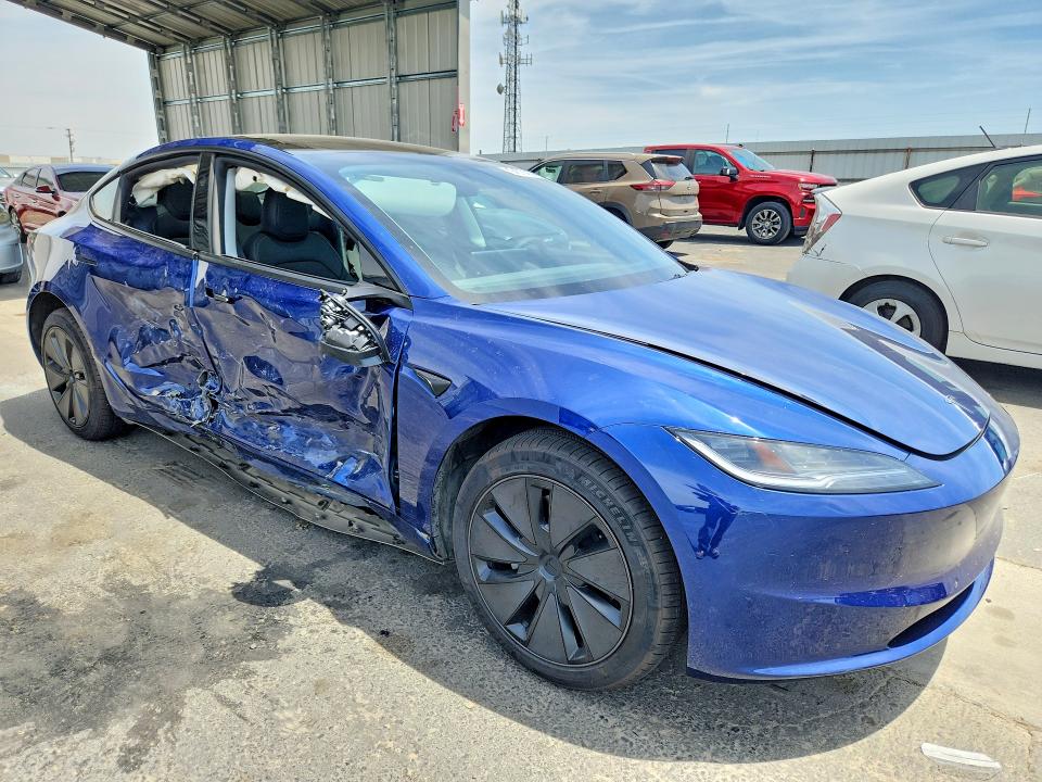 54371456 :رقم المزاد ، 5YJ3E1EA4SF057005 vin ، 2025 Tesla Model 3 مزاد بيع
