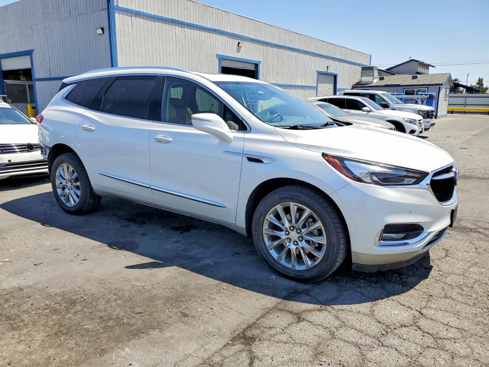 2018 Buick Enclave მანქანა იყიდება აუქციონზე, vin: 5GAEVBKW3JJ144160, აუქციონის ნომერი: 53358346