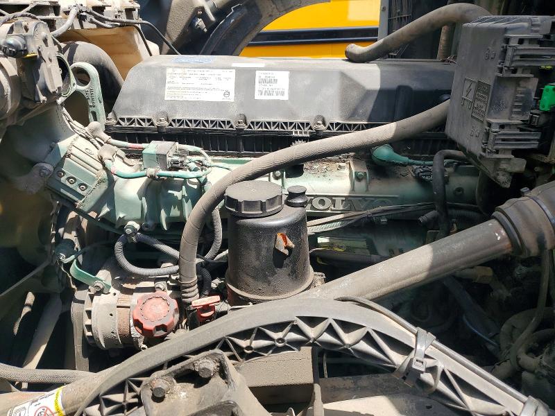 Продаж на аукціоні авто 2018 Volv Vn, vin: 4V5X99EJ1JN894640, номер лоту: 53142566