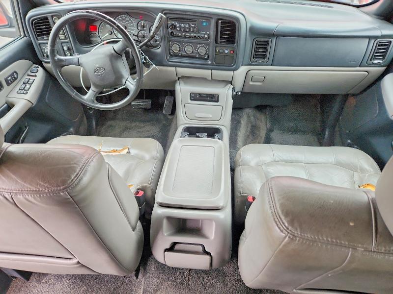 2001 Chevrolet Suburban მანქანა იყიდება აუქციონზე, vin: 3GNFK16T11G163434, აუქციონის ნომერი: 53093976