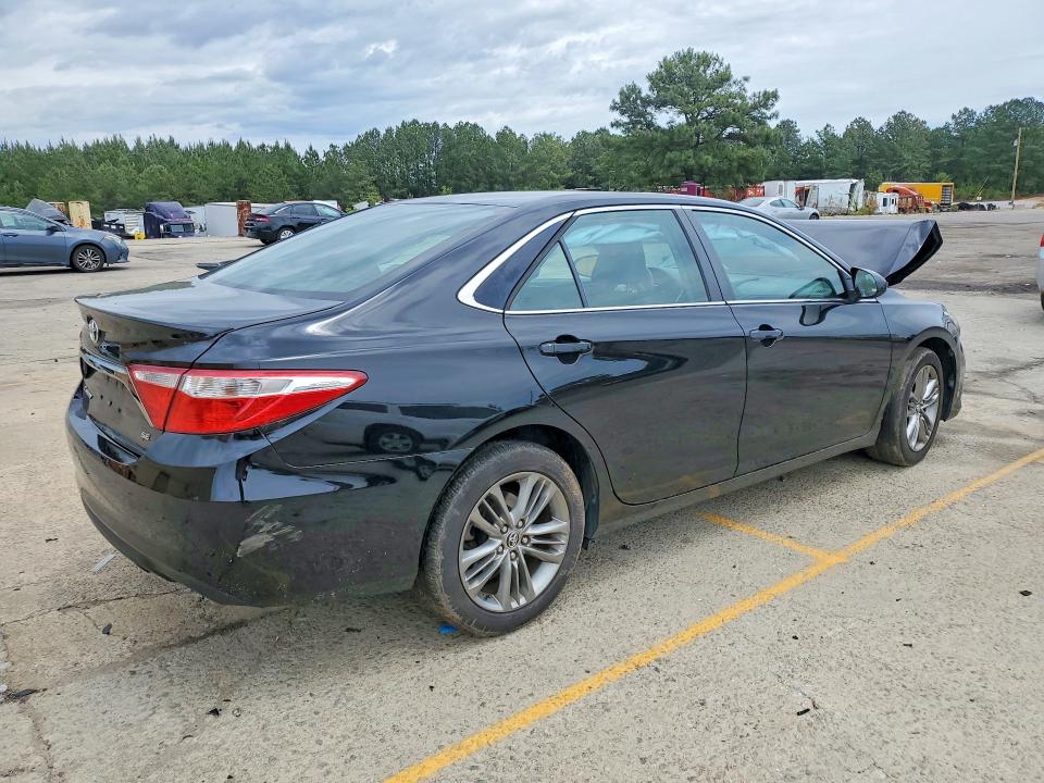 52434066 :رقم المزاد ، 4T1BF1FK9GU545473 vin ، 2016 Toyota Camry مزاد بيع