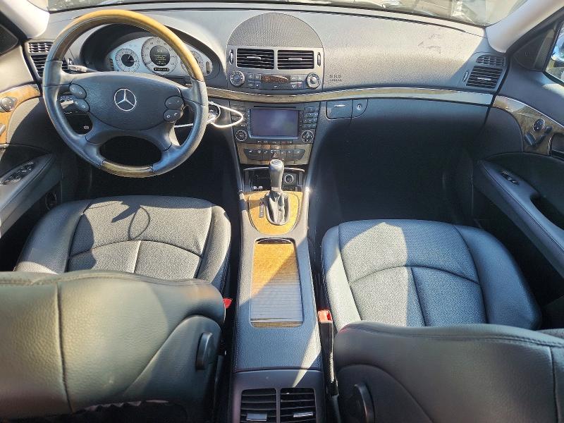 53429936 :رقم المزاد ، WDBUF87X27B121868 vin ، 2007 Mercedes-benz E مزاد بيع