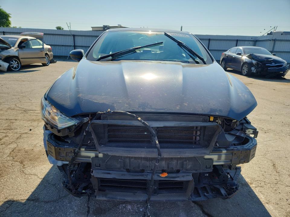 2017 Ford Fusion მანქანა იყიდება აუქციონზე, vin: 3FA6P0H79HR180569, აუქციონის ნომერი: 52837156