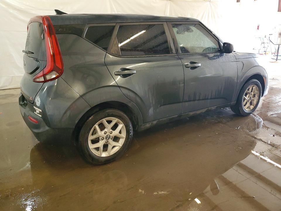 2020 Kia Soul მანქანა იყიდება აუქციონზე, vin: KNDJ23AU8L7067815, აუქციონის ნომერი: 50720766