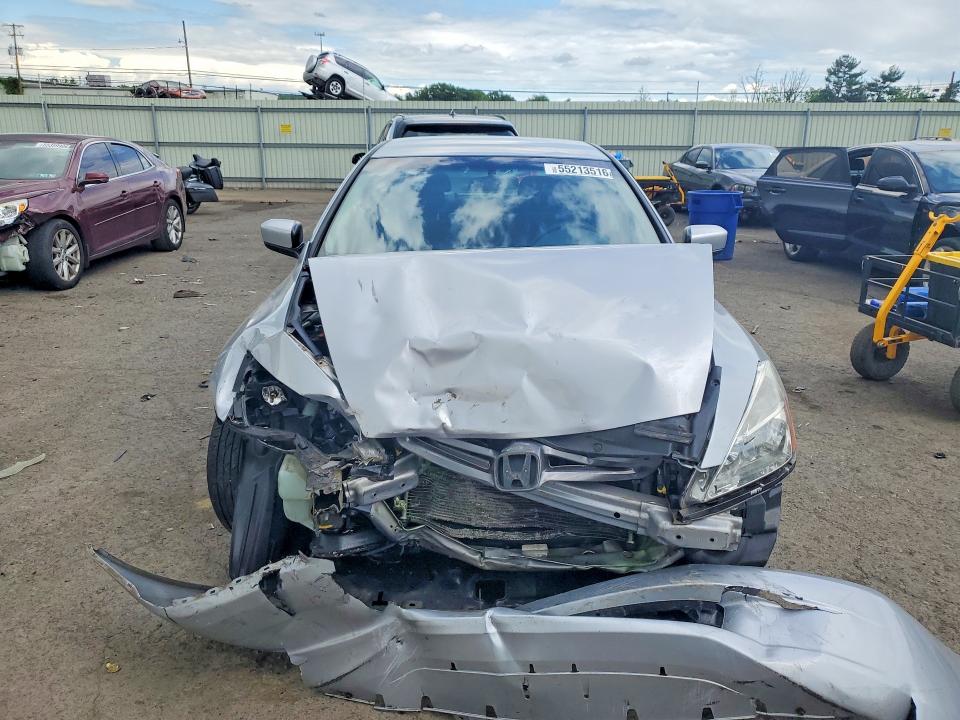 Продажа на аукционе авто 2005 Honda Accord, vin: 1HGCM56475A125718, номер лота: 55213516