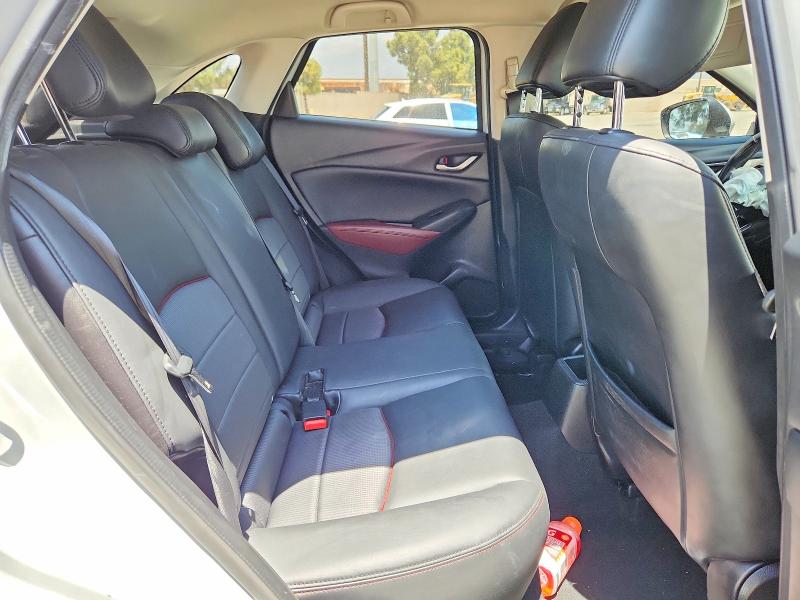 54125376 :رقم المزاد ، JM1DKDC74J0332391 vin ، 2018 Mazda Cx-3 مزاد بيع
