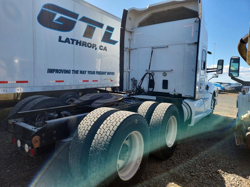 52896516 :رقم المزاد ، 1XKYD49X9JJ182070 vin ، 2018 Kenworth T680 مزاد بيع