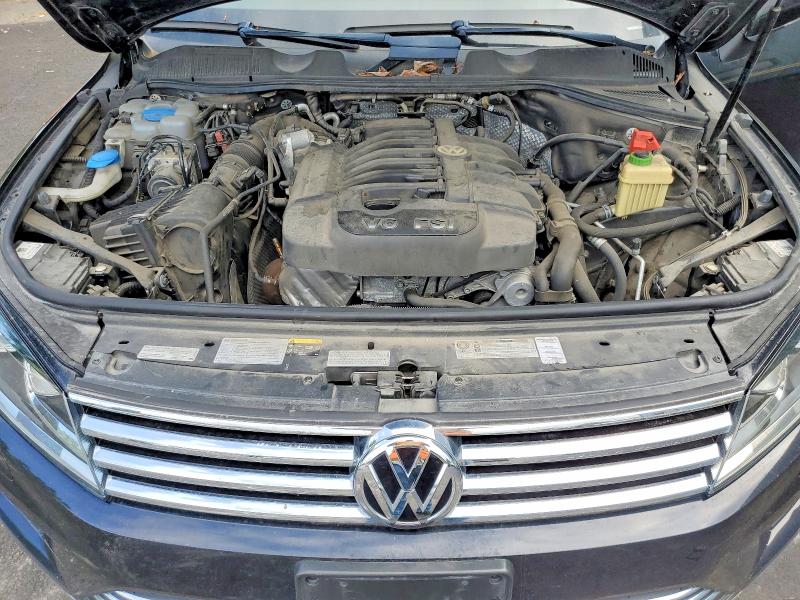 Продаж на аукціоні авто 2016 Volkswagen Touareg, vin: WVGEF9BP2GD002219, номер лоту: 51366066
