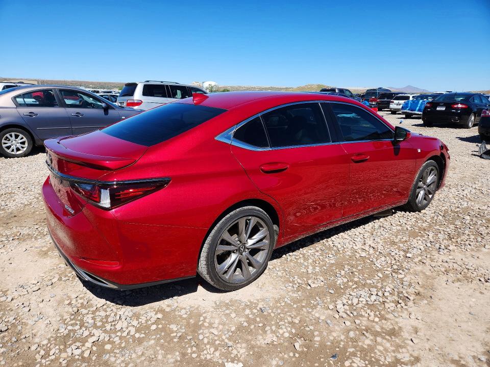 52588646 :رقم المزاد ، 58ABZ1B18KU022953 vin ، 2019 Lexus Es مزاد بيع