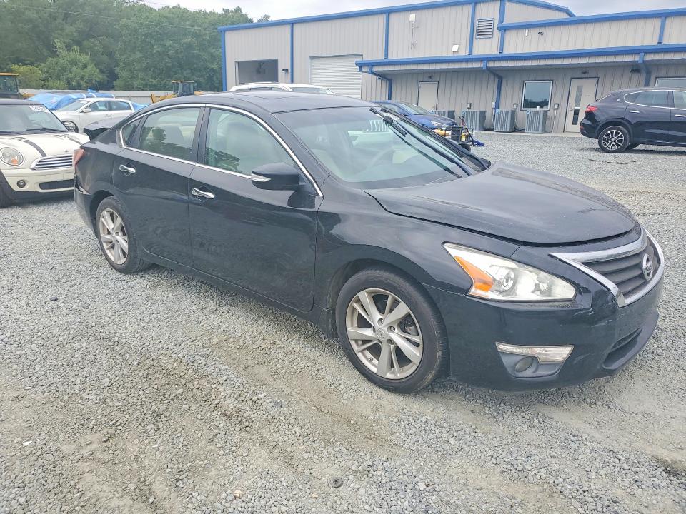 2013 Nissan Altima მანქანა იყიდება აუქციონზე, vin: 1N4AL3AP6DC910240, აუქციონის ნომერი: 52045236