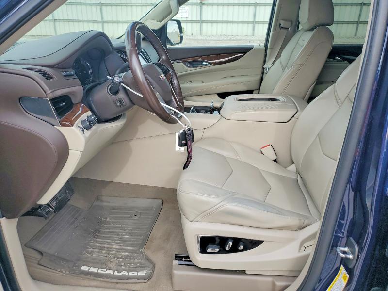 52132386 :رقم المزاد ، 1GYS4BKJ7HR143883 vin ، 2017 Cadillac Escalade مزاد بيع