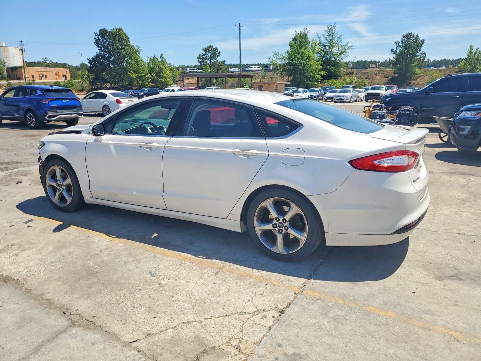 52247196 :رقم المزاد ، 3FA6P0H72FR177350 vin ، 2015 Ford Fusion مزاد بيع