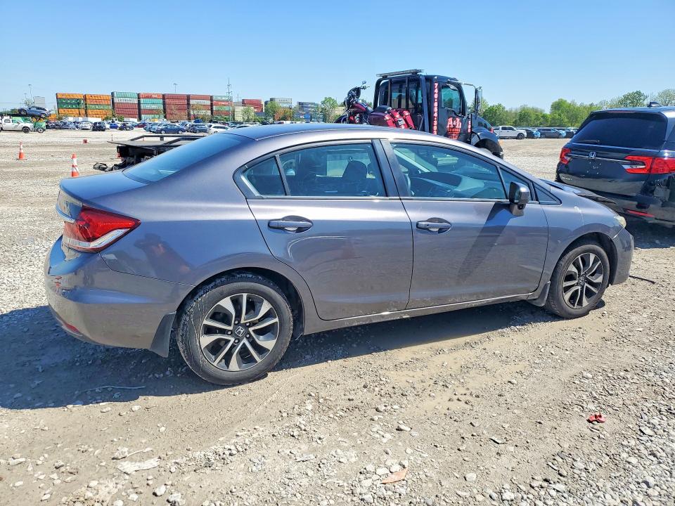 52704616 :رقم المزاد ، 19XFB2F80FE027857 vin ، 2015 Honda Civic مزاد بيع
