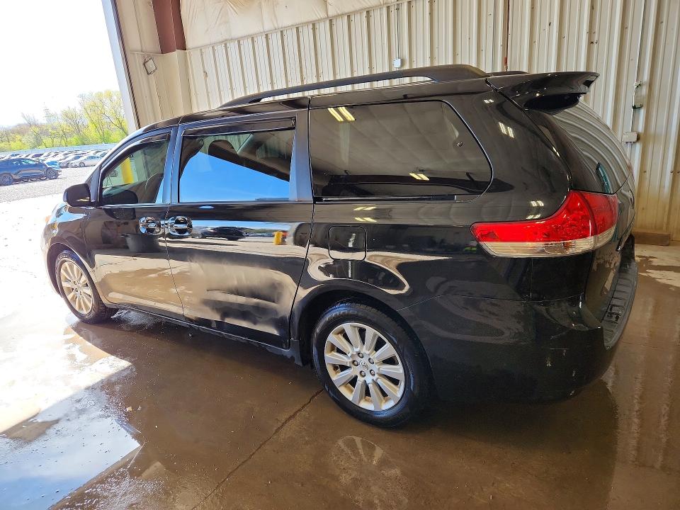 Продаж на аукціоні авто 2013 Toyota Sienna, vin: 5TDJK3DC4DS070222, номер лоту: 52321696