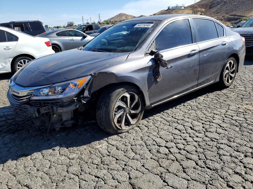 Auction sale of the 2016 Honda Accord, vin: 1HGCR2F73GA145283, lot number: 54015046