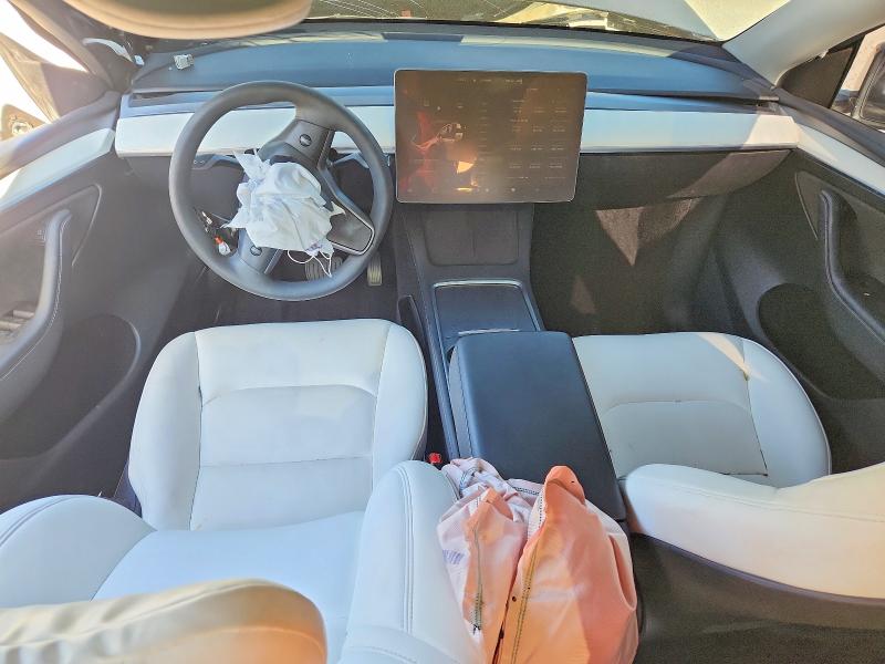 Продаж на аукціоні авто 2024 Tesla Model Y, vin: 7SAYGDED7RF095045, номер лоту: 52525176