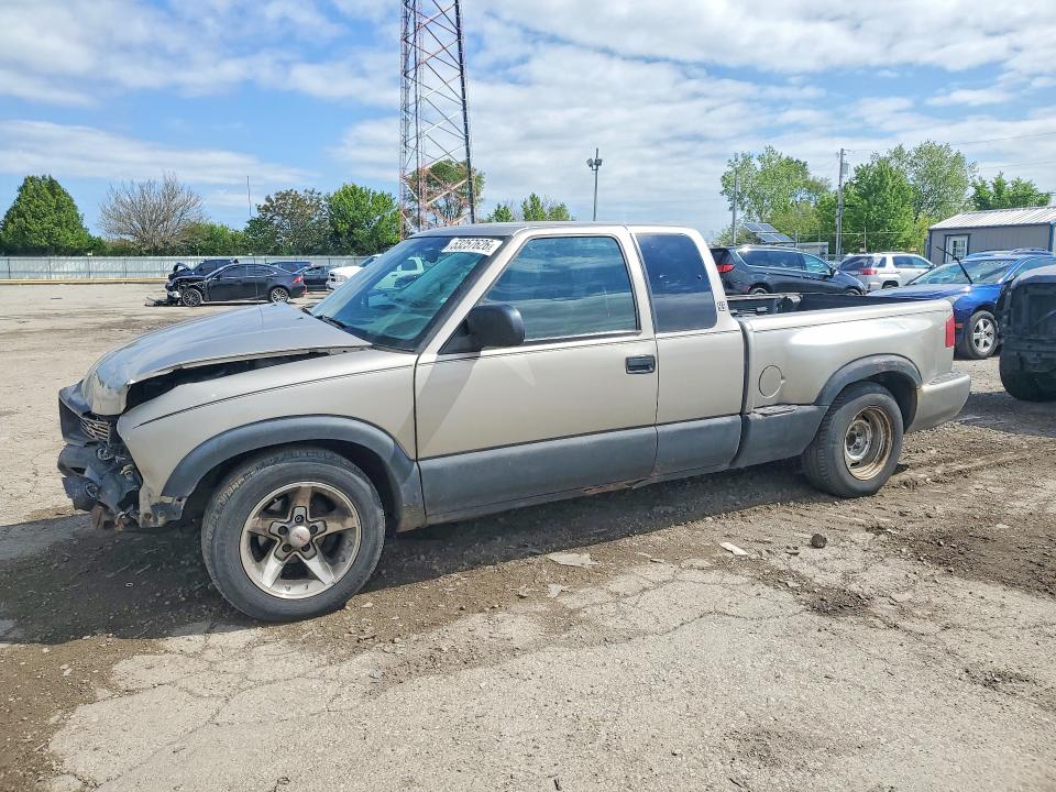 53257626 :رقم المزاد ، 1GTCS19W128215427 vin ، 2002 Gmc Sonoma مزاد بيع
