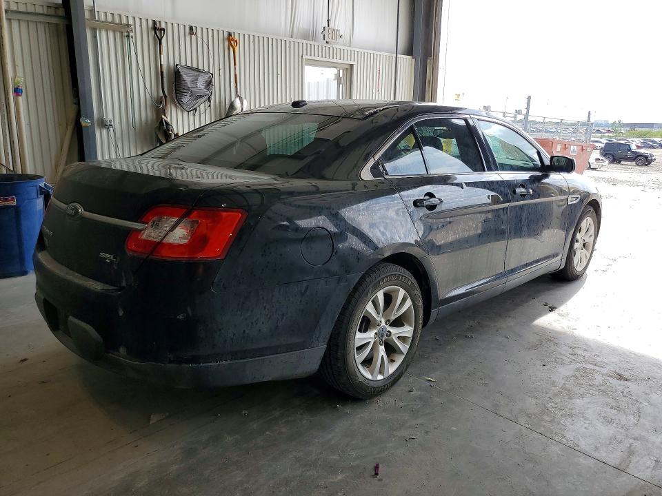 54318026 :رقم المزاد ، 1FAHP2EW9AG160657 vin ، 2010 Ford Taurus مزاد بيع