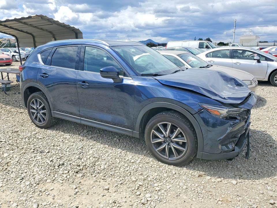 Продаж на аукціоні авто 2017 Mazda Cx-5, vin: JM3KFADLXH0225384, номер лоту: 52268576